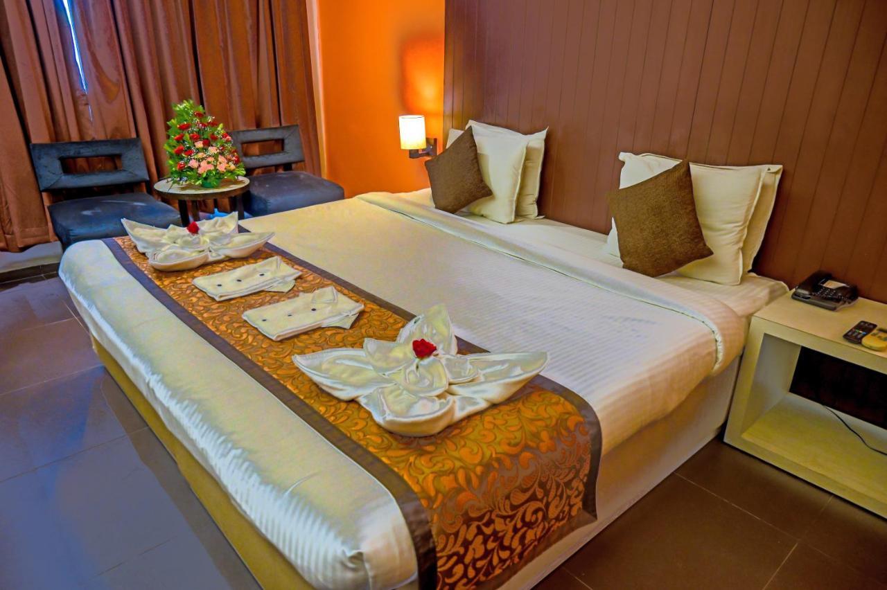 Citrus Hotel Lonavala Exterior photo