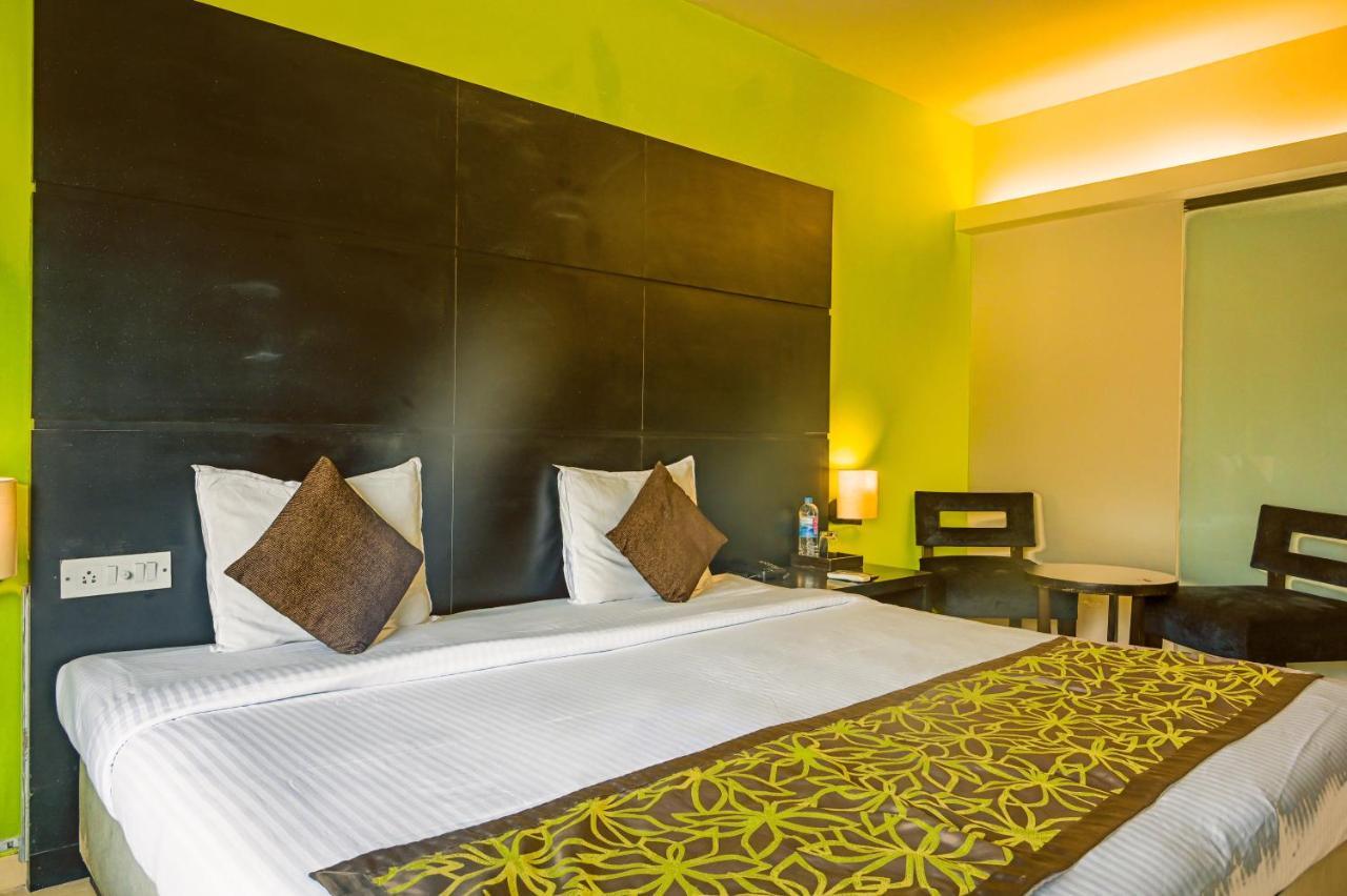 Citrus Hotel Lonavala Exterior photo