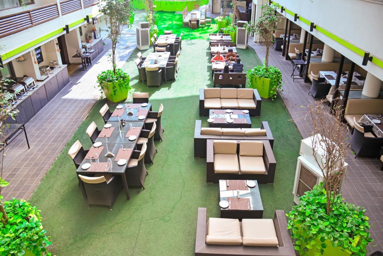 Citrus Hotel Lonavala Exterior photo