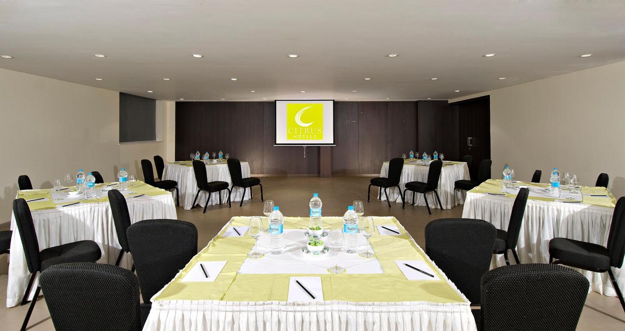 Citrus Hotel Lonavala Exterior photo