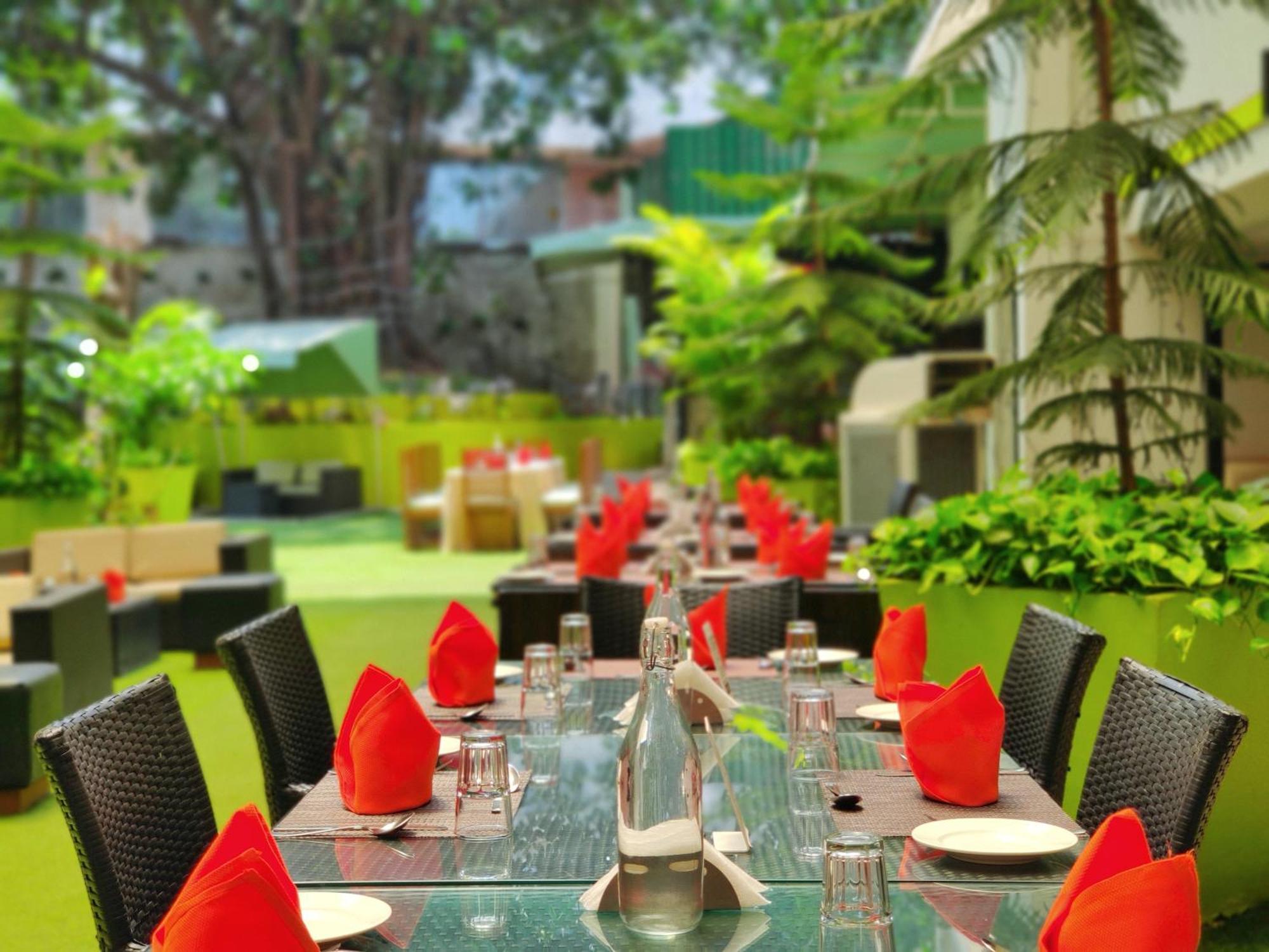 Citrus Hotel Lonavala Exterior photo