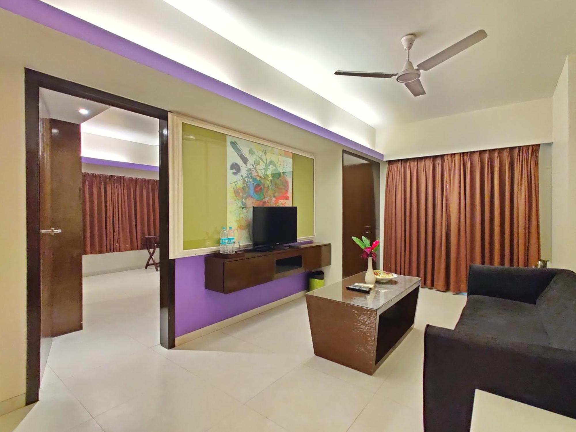 Citrus Hotel Lonavala Exterior photo